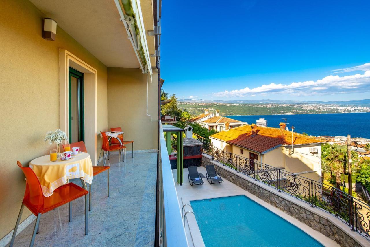 Lux Apartmani Opatija Exteriör bild