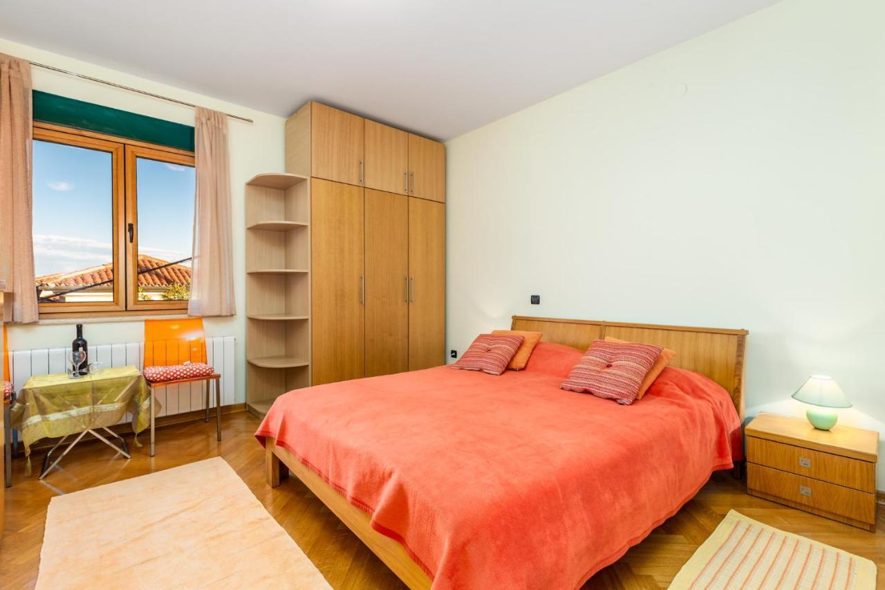 Lux Apartmani Opatija Exteriör bild
